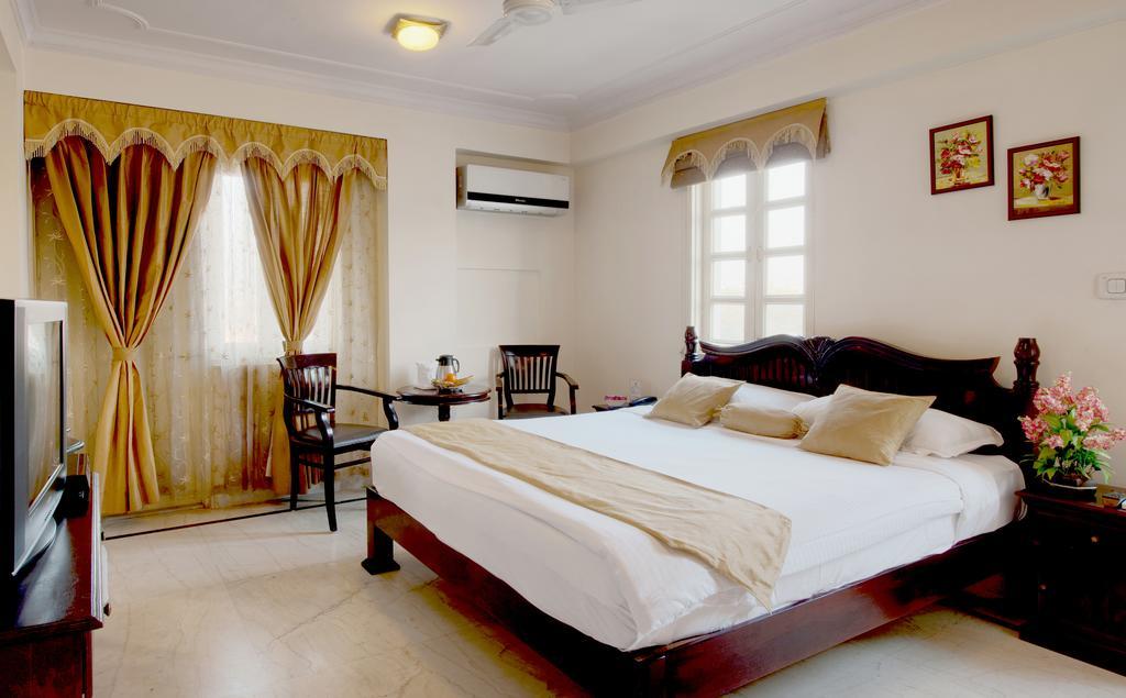 Hari Mahal Palace By Pachar Group Jaipur Exterior photo